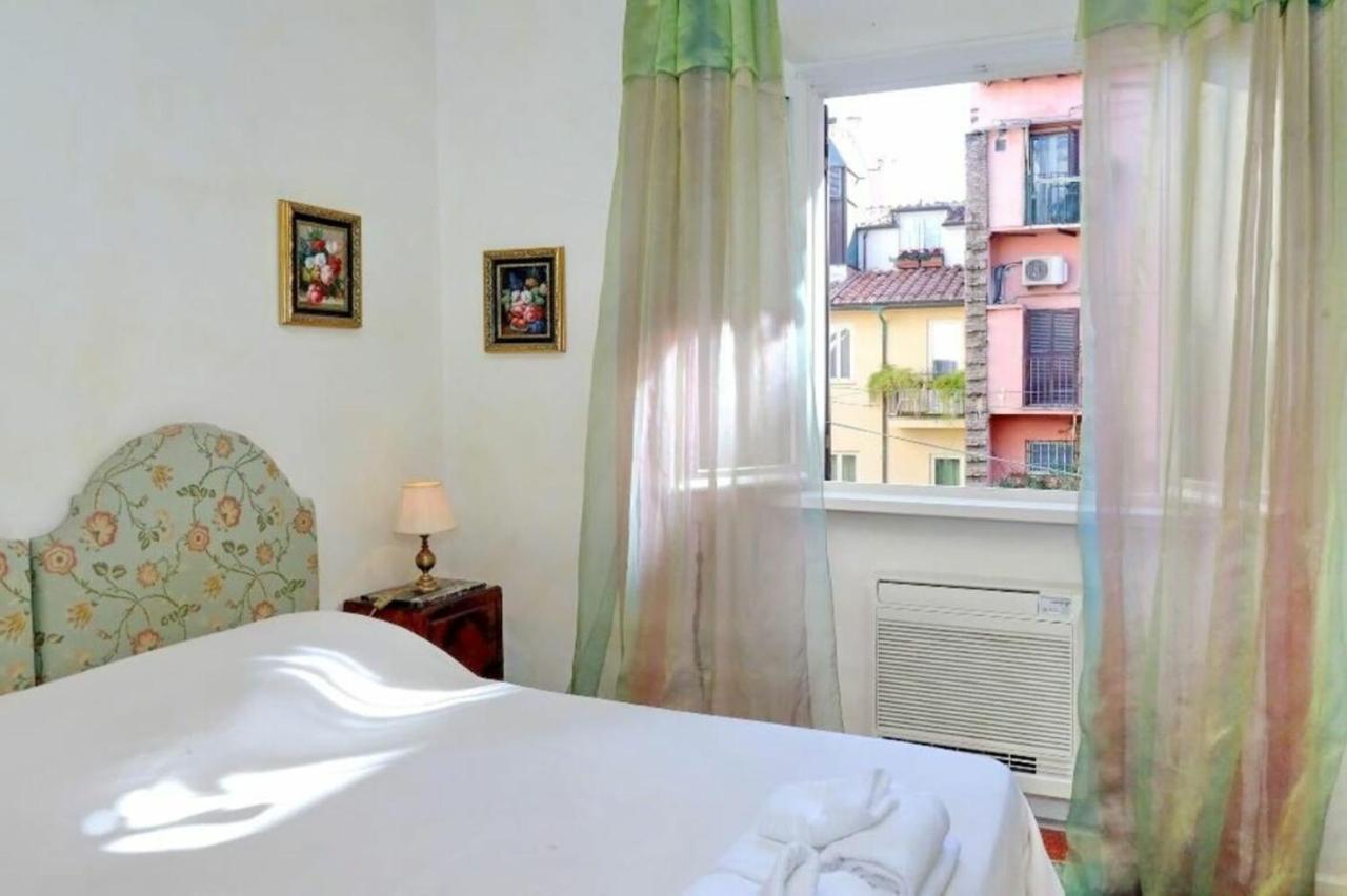 Appartement Borgo Vittorio à Rome Extérieur photo